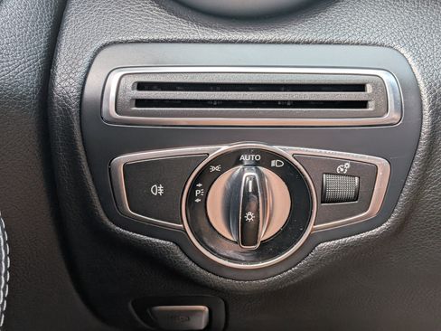 Used 2016 Mercedes-Benz C 300 Sedan image 22