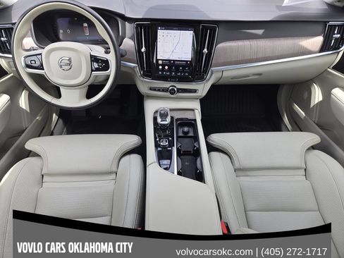 Certified 2023 Volvo S90 B6 Ultimate w/ Protection Package Premier AWD/4WD image 28