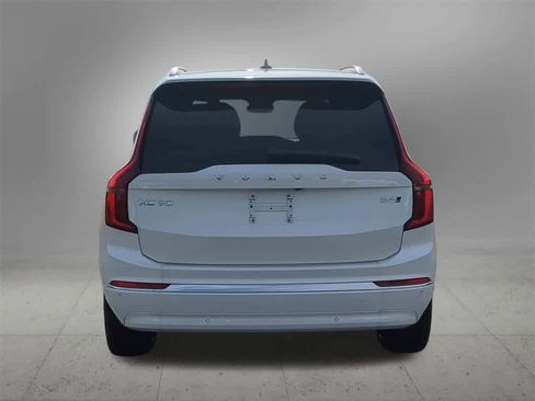 New 2026 Volvo XC90 B6 Plus w/ Protection Package Premier image 5