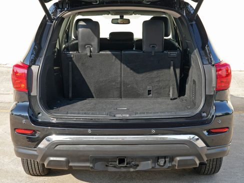 Used 2020 Nissan Pathfinder SL AWD/4WD image 9