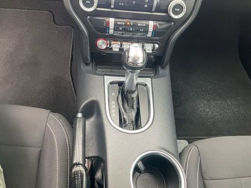 Used 2022 Ford Mustang Convertible w/ Equipment Group 101A image 18