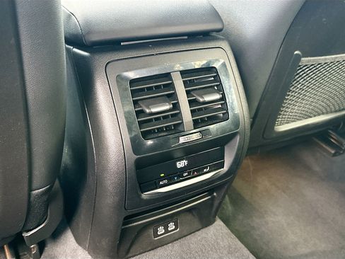 Used 2021 BMW X4 xDrive30i w/ Premium Package image 25