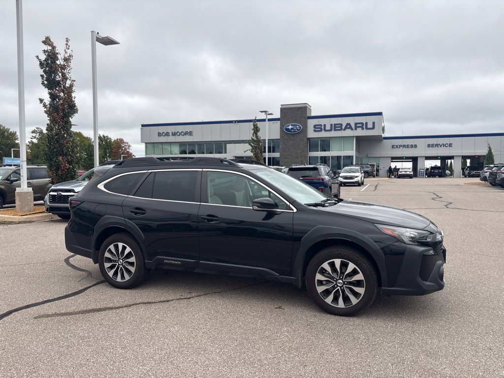 Used 2024 Subaru Outback Limited AWD/4WD image 1