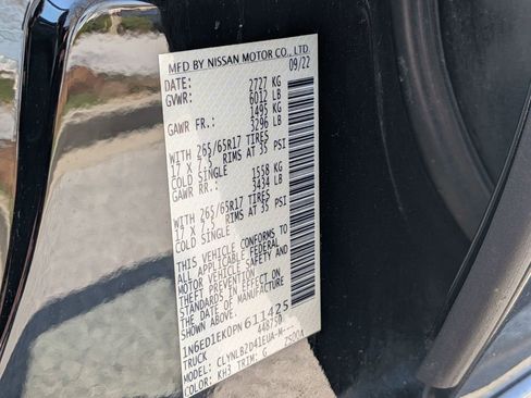 Used 2023 Nissan Frontier SV w/ Midnight Edition Package image 31