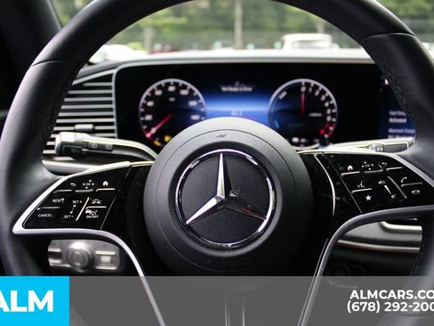 Used 2025 Mercedes-Benz GLE 450e 4MATIC w/ AMG Line Exterior image 30