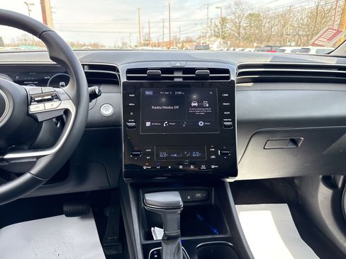 Used 2022 Hyundai Tucson SEL w/ Convenience Package image 16