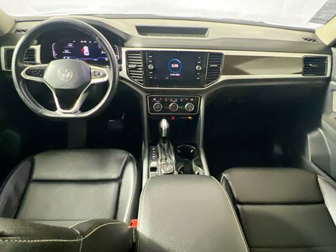 Used 2022 Volkswagen Atlas SE image 30