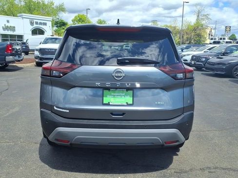 Used 2023 Nissan Rogue S AWD/4WD image 6