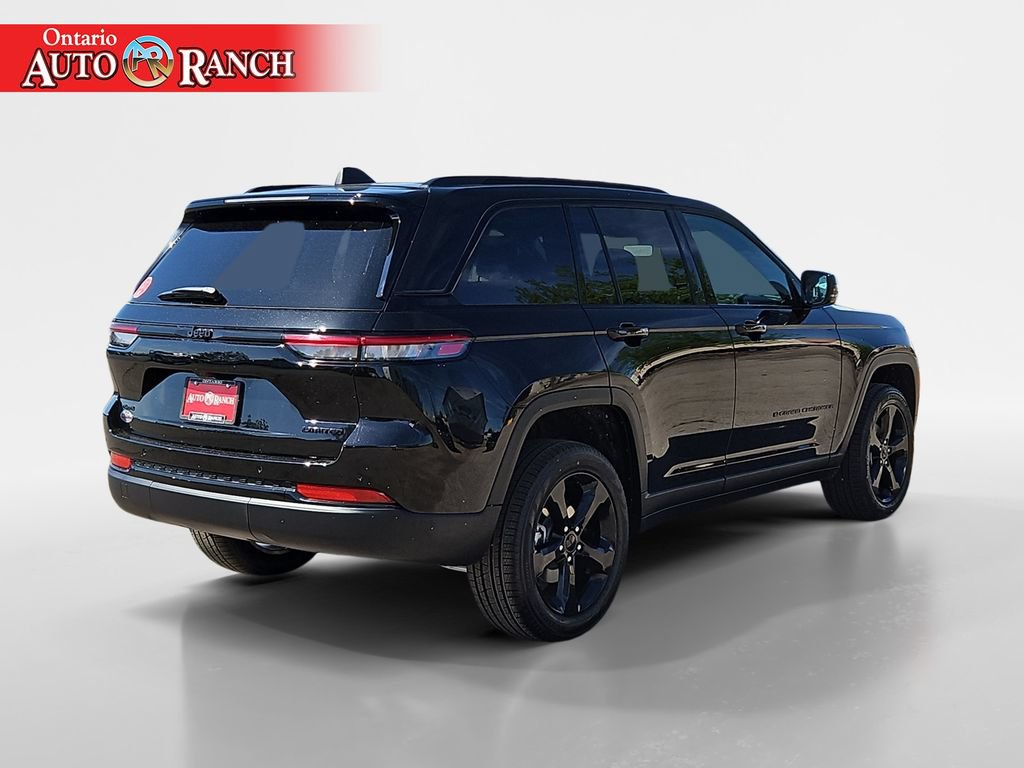 New 2025 Jeep Grand Cherokee Limited w/ Black Appearance Package AWD/4WD image 5