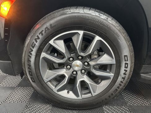 Used 2024 Chevrolet Tahoe LT w/ LT Signature Package image 39