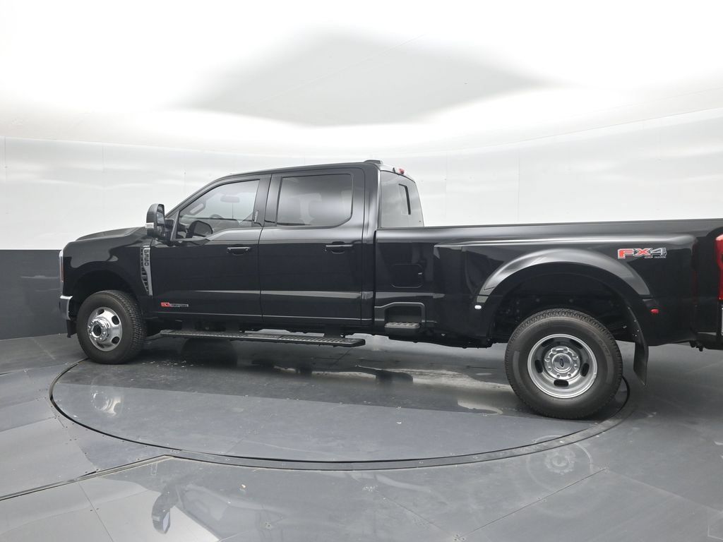 New 2026 Ford F350 Lariat w/ Lariat Premium Package AWD/4WD image 29
