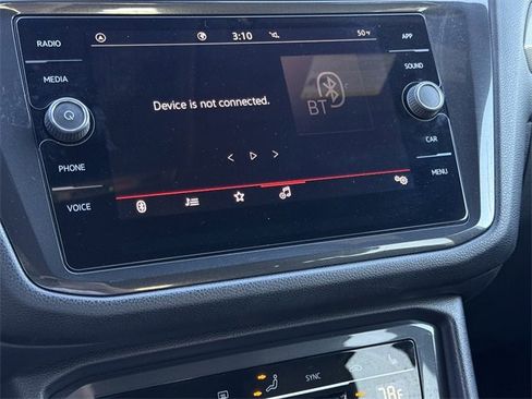 Certified 2023 Volkswagen Tiguan SE R-Line image 15