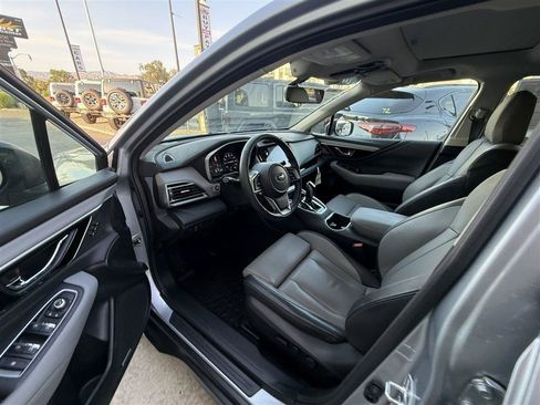 Used 2022 Subaru Outback Limited AWD/4WD image 22