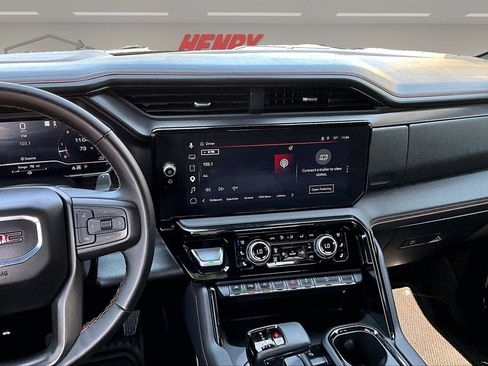 Used 2025 GMC Sierra 1500 AT4 AWD/4WD image 10