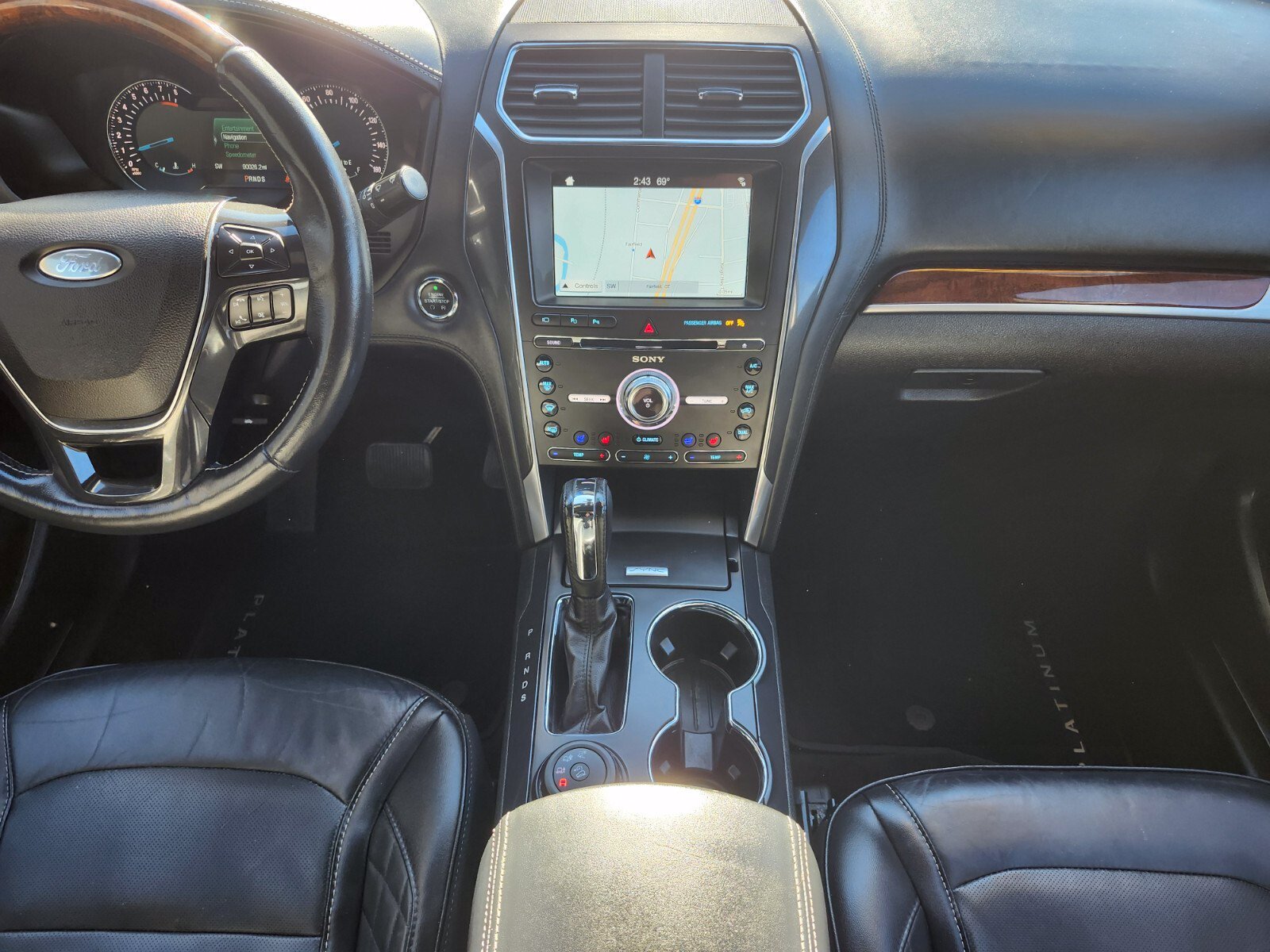 Used 2017 Ford Explorer Platinum AWD/4WD image 12