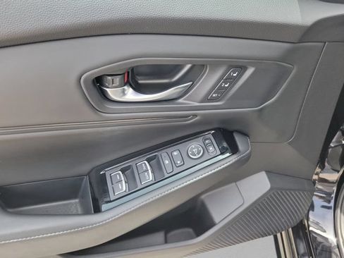 Used 2023 Honda Accord Touring image 15