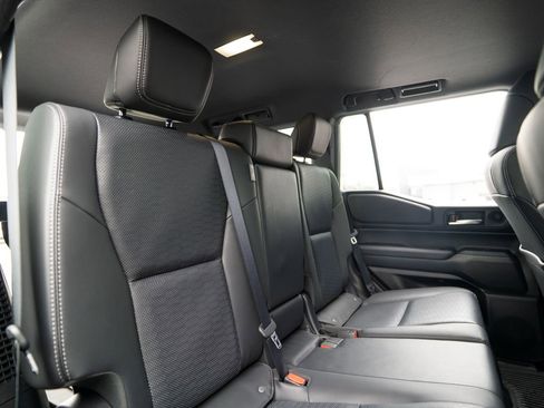 Used 2025 Toyota Land Cruiser w/ Premium Package image 41