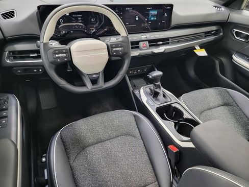 New 2025 Kia K4 GT-Line w/ GT-Line Sunroof Package image 33