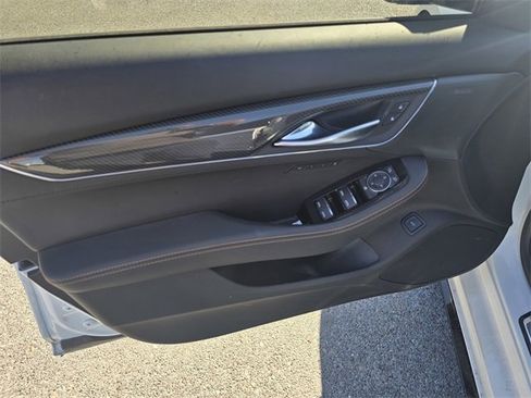 Used 2025 Cadillac CT5 V image 21