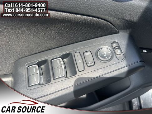 Used 2024 Honda Civic Sport image 10