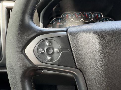 Used 2017 Chevrolet Silverado 1500 LT w/ All Star Edition AWD/4WD image 15