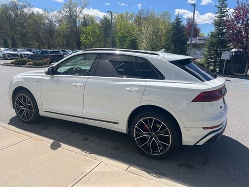 Used 2023 Audi Q8 Premium Plus AWD/4WD image 44