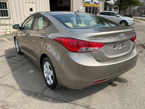 Used 2013 Hyundai Elantra GLS image 5