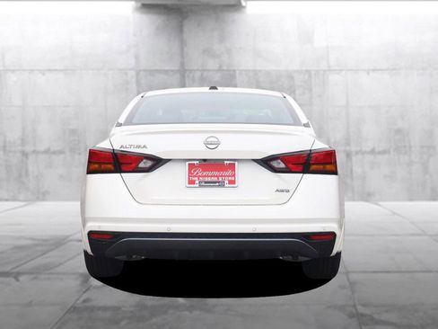 New 2026 Nissan Altima 2.5 SV AWD/4WD image 6