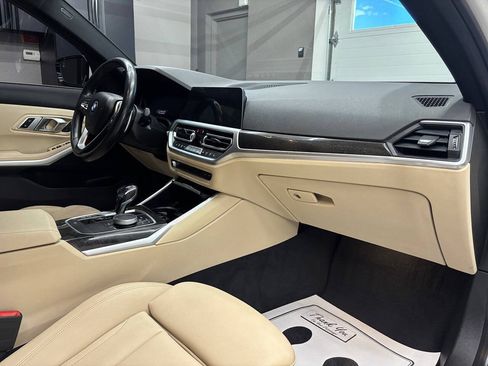 Used 2020 BMW 330i xDrive Sedan w/ Convenience Package AWD/4WD image 24