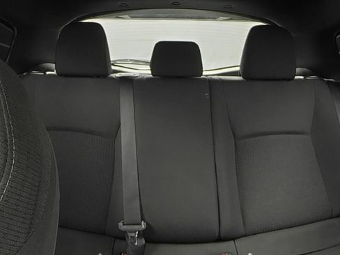 Used 2019 Toyota C-HR XLE FWD image 10