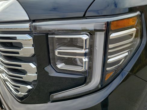 New 2026 GMC Sierra 1500 Denali w/ Technology Package image 14