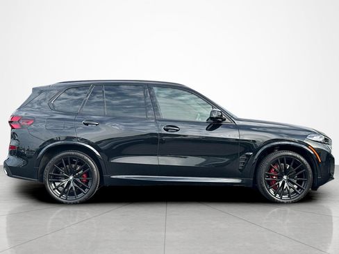 Used 2024 BMW X5 xDrive40i w/ M Sport Package AWD/4WD image 6