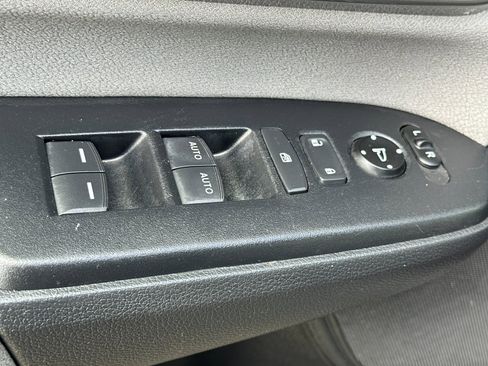 Used 2022 Honda CR-V EX image 12