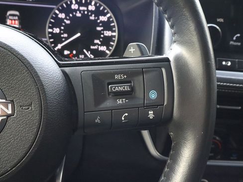 Used 2023 Nissan Rogue SL w/ SL Premium Package image 30