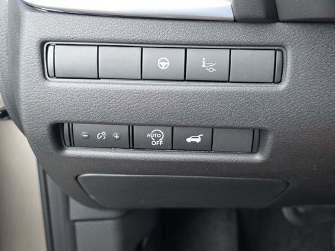 New 2026 Nissan Rogue Platinum AWD/4WD image 34
