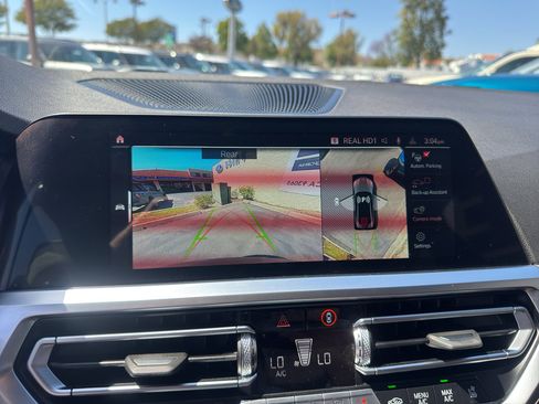 Used 2023 BMW M4 xDrive Competition w/ Executive Package AWD/4WD image 20