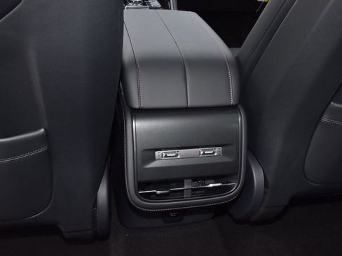 New 2026 Lincoln Nautilus Reserve image 25