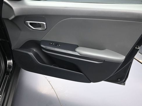 Certified 2025 Kia K4 FWD image 34