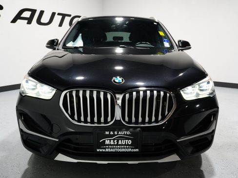 Used 2020 BMW X1 xDrive28i w/ Convenience Package image 2