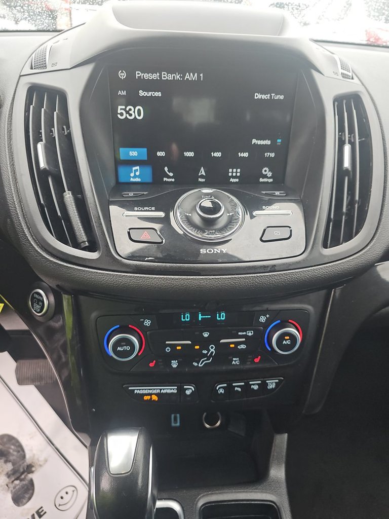 Used 2019 Ford Escape Titanium AWD/4WD image 4