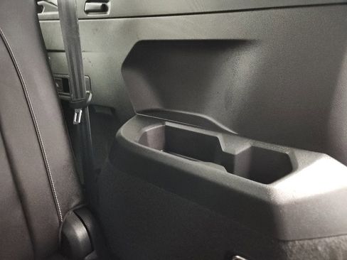 Certified 2023 Volkswagen Tiguan SE R-Line image 33