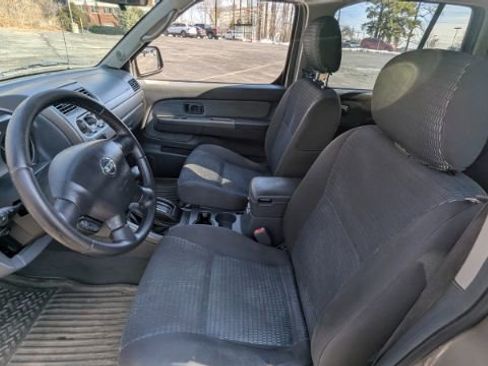 Used 2004 Nissan Xterra SE w/ (Pro) Protection Pkg image 16