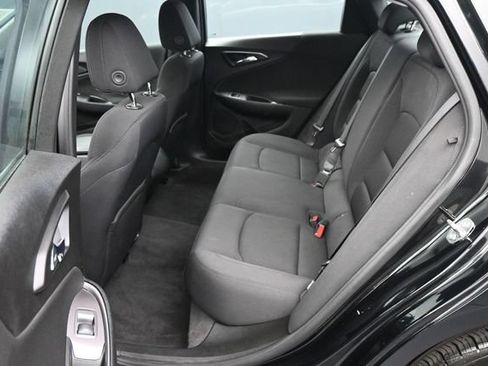 Used 2022 Chevrolet Malibu RS FWD image 9