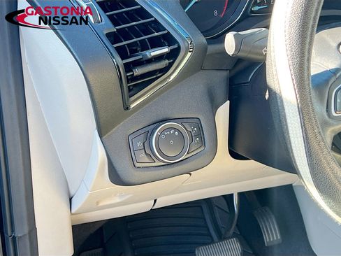 Used 2019 Ford Escape Titanium w/ U9j03 - Titanium Tow Package image 13