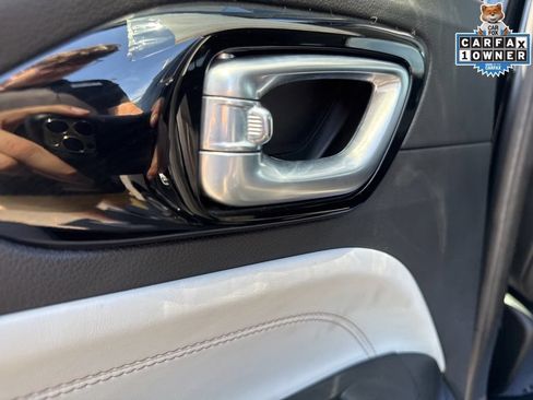 Used 2022 Jeep Compass Limited AWD/4WD image 25