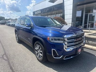 Used 2023 GMC Acadia SLT w/ Preferred Package