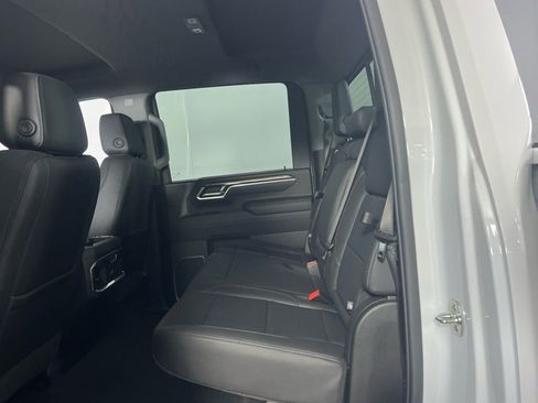 Used 2025 Chevrolet Silverado 2500 LTZ w/ LTZ Convenience Package AWD/4WD image 23