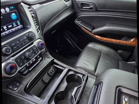 Used 2018 Chevrolet Tahoe Premier image 22