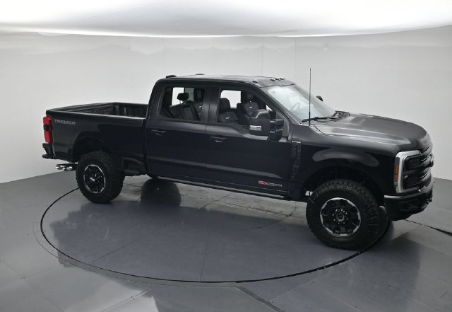New 2026 Ford F250 Platinum w/ Tremor Off-Road Package AWD/4WD image 45