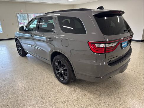 Used 2024 Dodge Durango GT AWD/4WD image 10